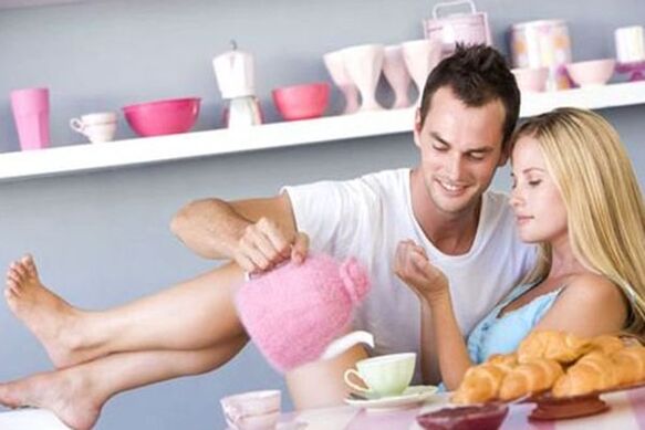 ευτυχισμένος άνδρας και γυναίκα